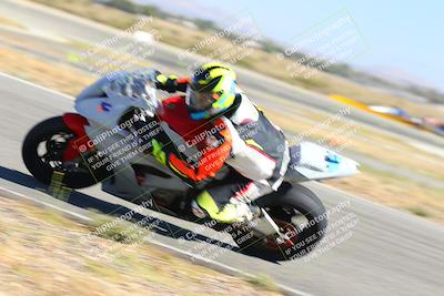 media/Oct-15-2023-TrackXperience (Sun) [[85198ff50b]]/Group 2/session 4 turn 3/